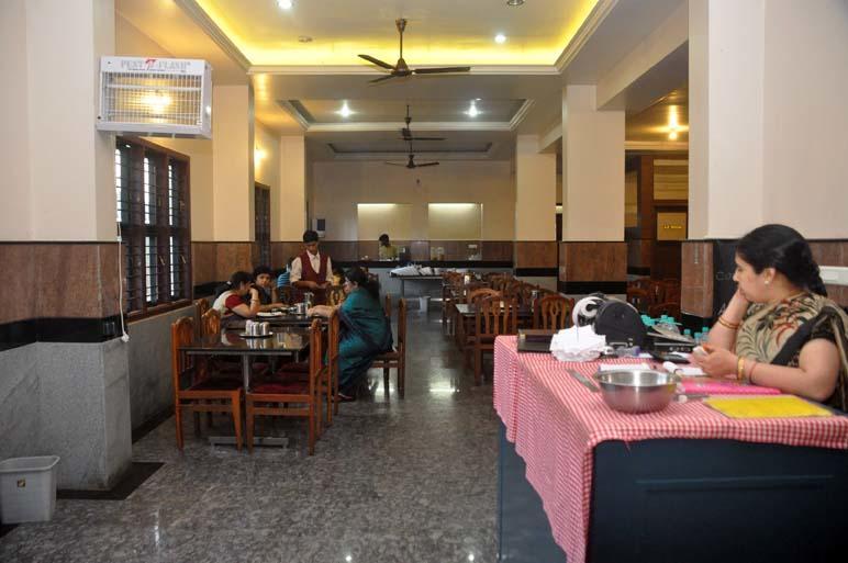 Suprabha Residency Kalasa Exterior photo