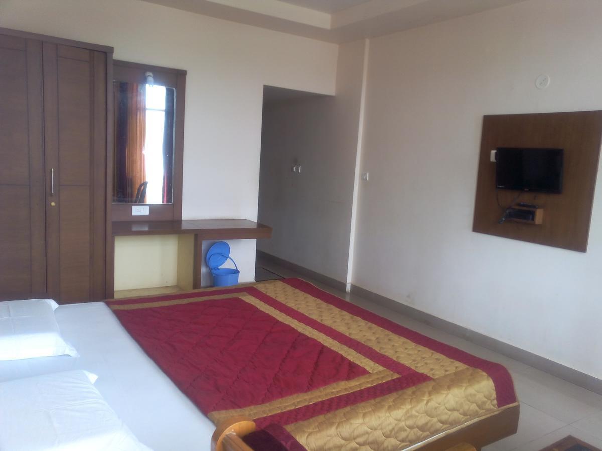 Suprabha Residency Kalasa Exterior photo