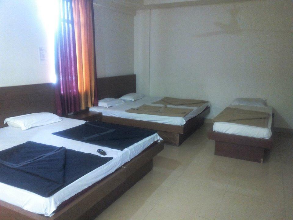 Suprabha Residency Kalasa Exterior photo